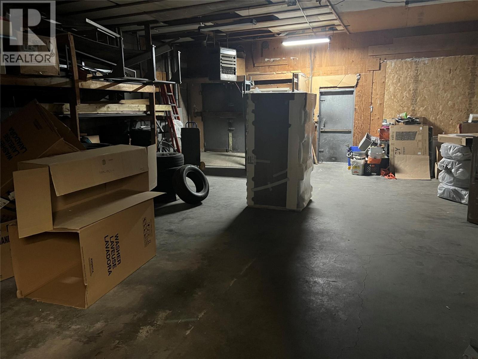 1809 Cranbrook Street N, Cranbrook, British Columbia  V1C 3S9 - Photo 14 - 10371731