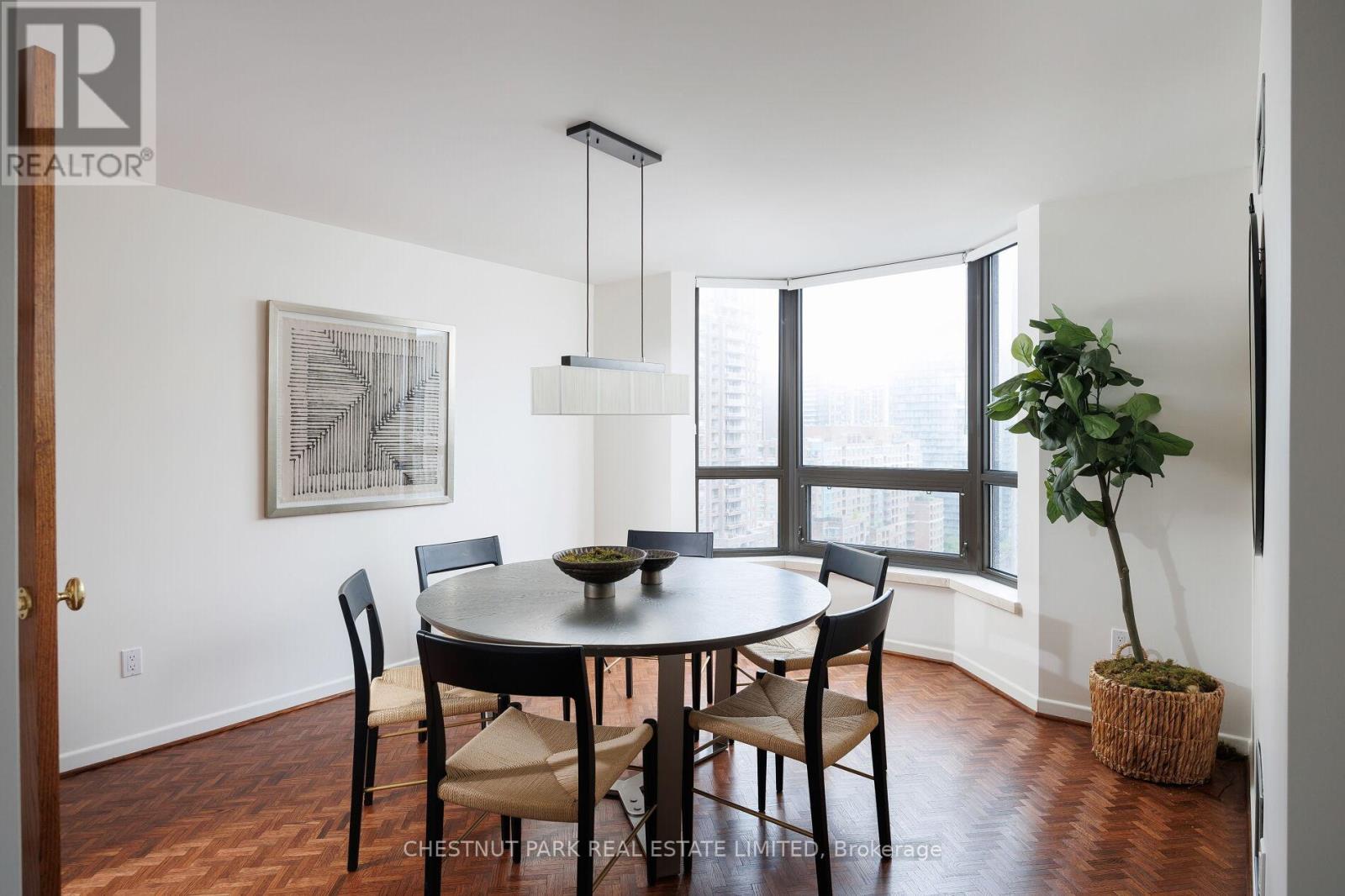 1903 - 62 Wellesley Street W, Toronto (Bay Street Corridor), Ontario  M5S 2X3 - Photo 15 - C12656000