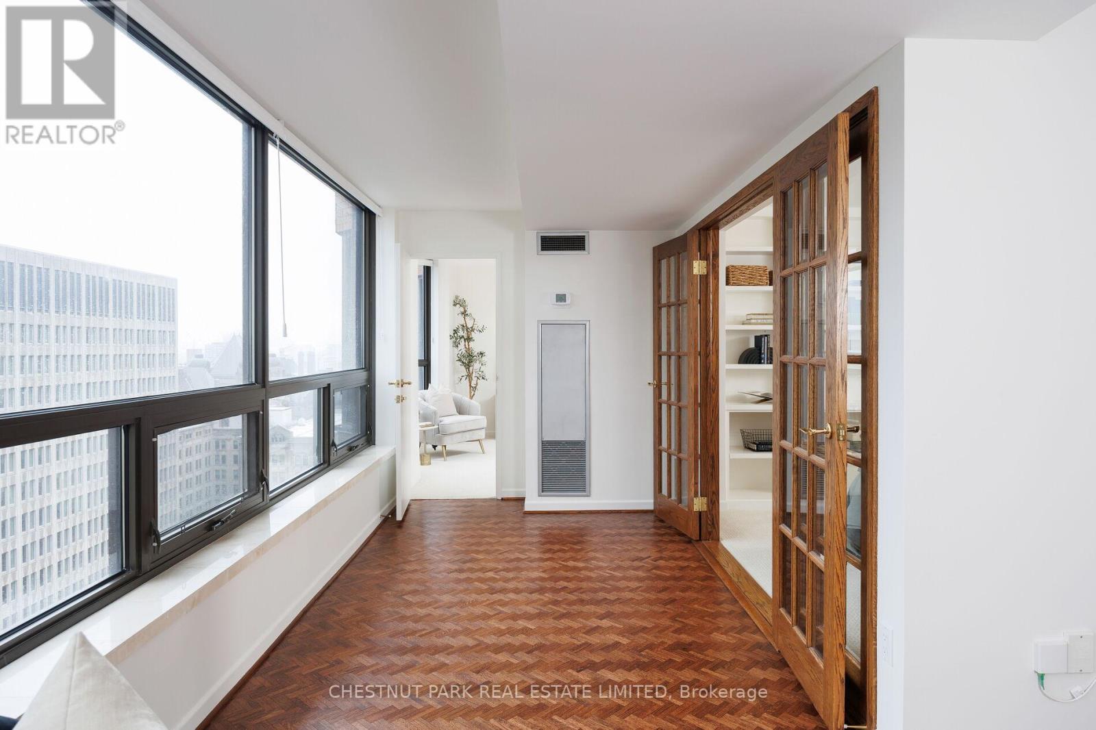 1903 - 62 Wellesley Street W, Toronto (Bay Street Corridor), Ontario  M5S 2X3 - Photo 19 - C12656000