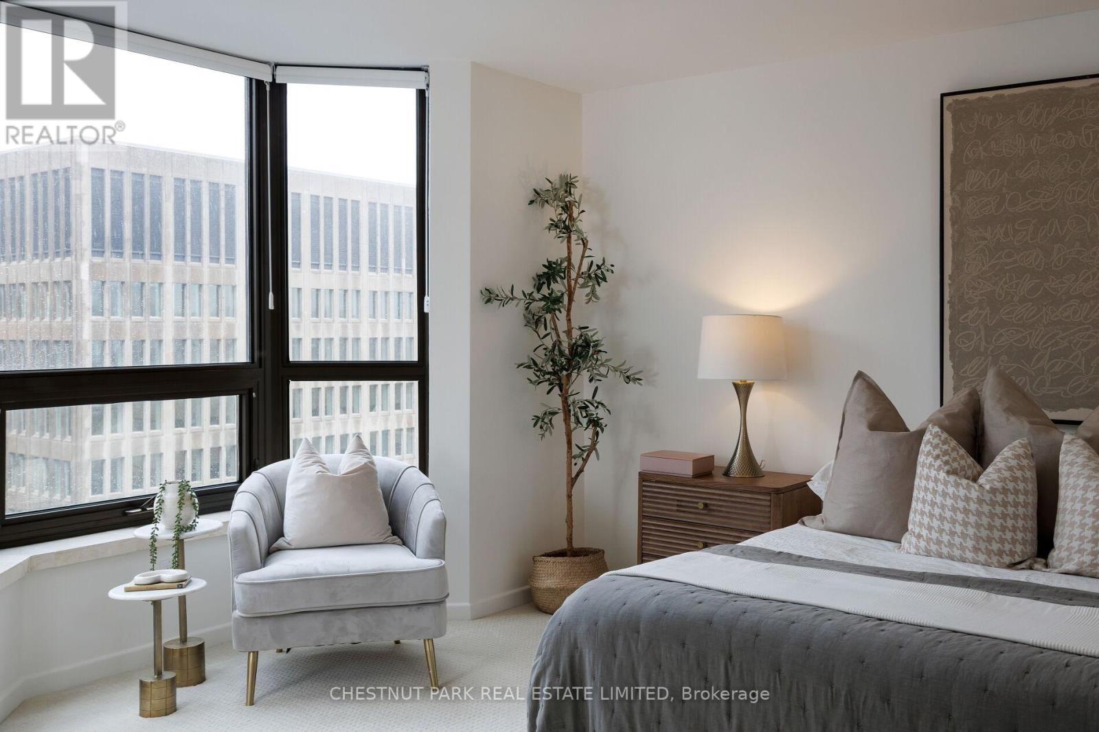 1903 - 62 Wellesley Street W, Toronto (Bay Street Corridor), Ontario  M5S 2X3 - Photo 31 - C12656000