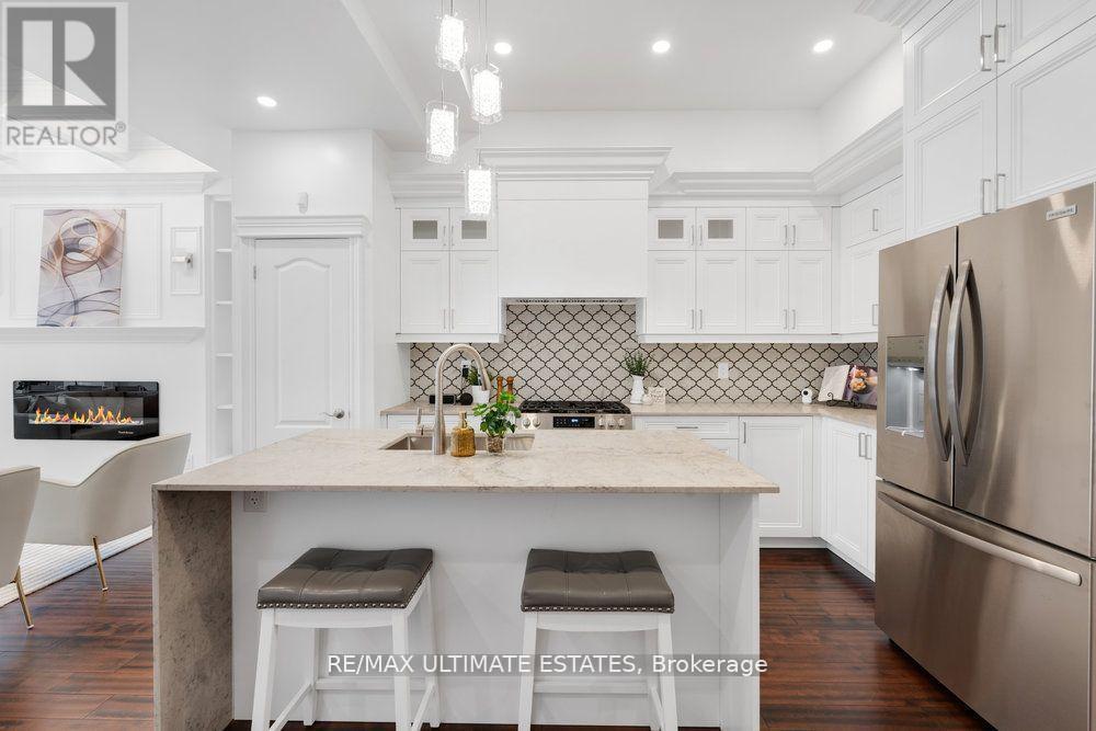 290 Bathurst Street, Toronto, Ontario  M5T 2S3 - Photo 13 - C12656020