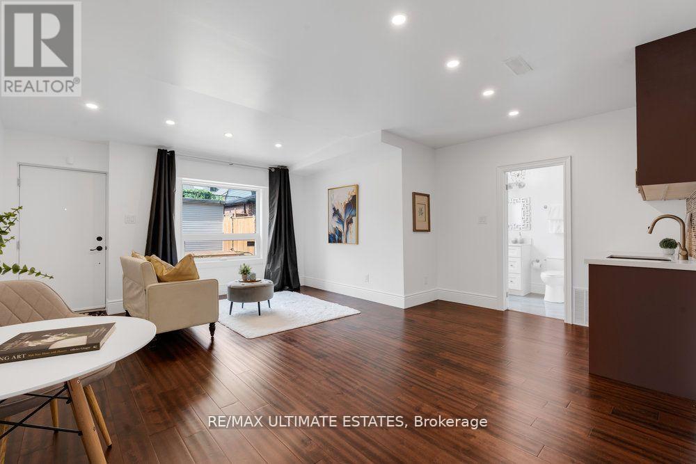 290 Bathurst Street, Toronto, Ontario  M5T 2S3 - Photo 22 - C12656020