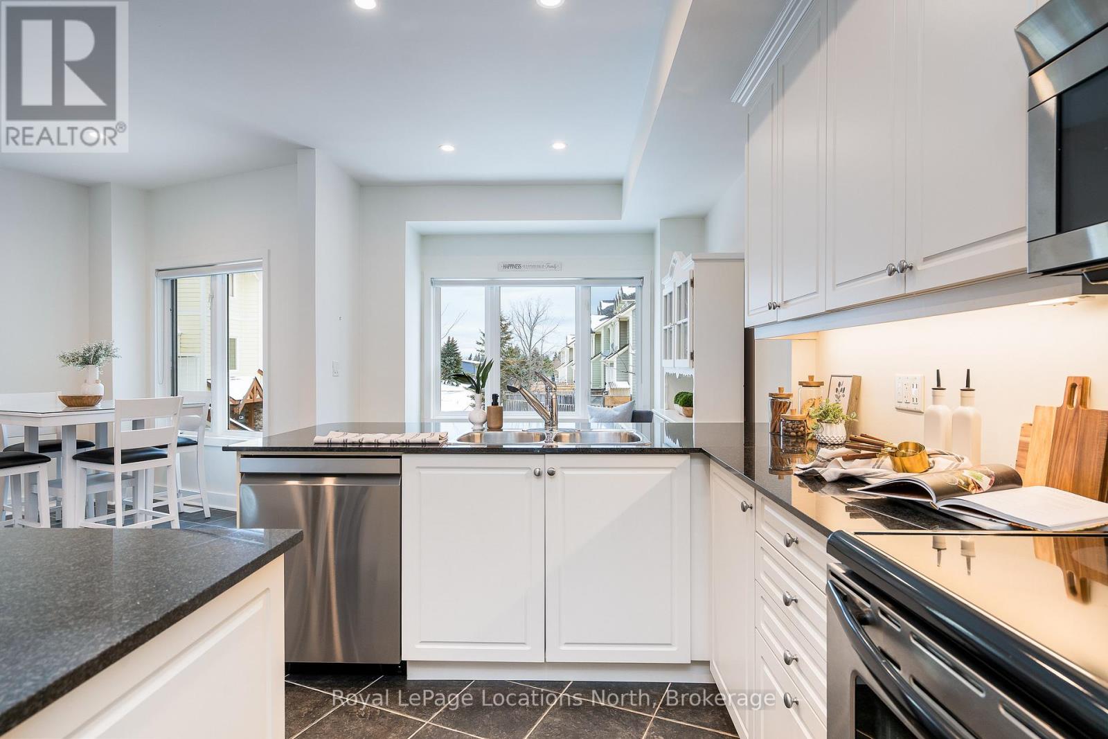 22 - 104 Farm Gate Road, Blue Mountains, Ontario  L9Y 0L7 - Photo 15 - X12612486