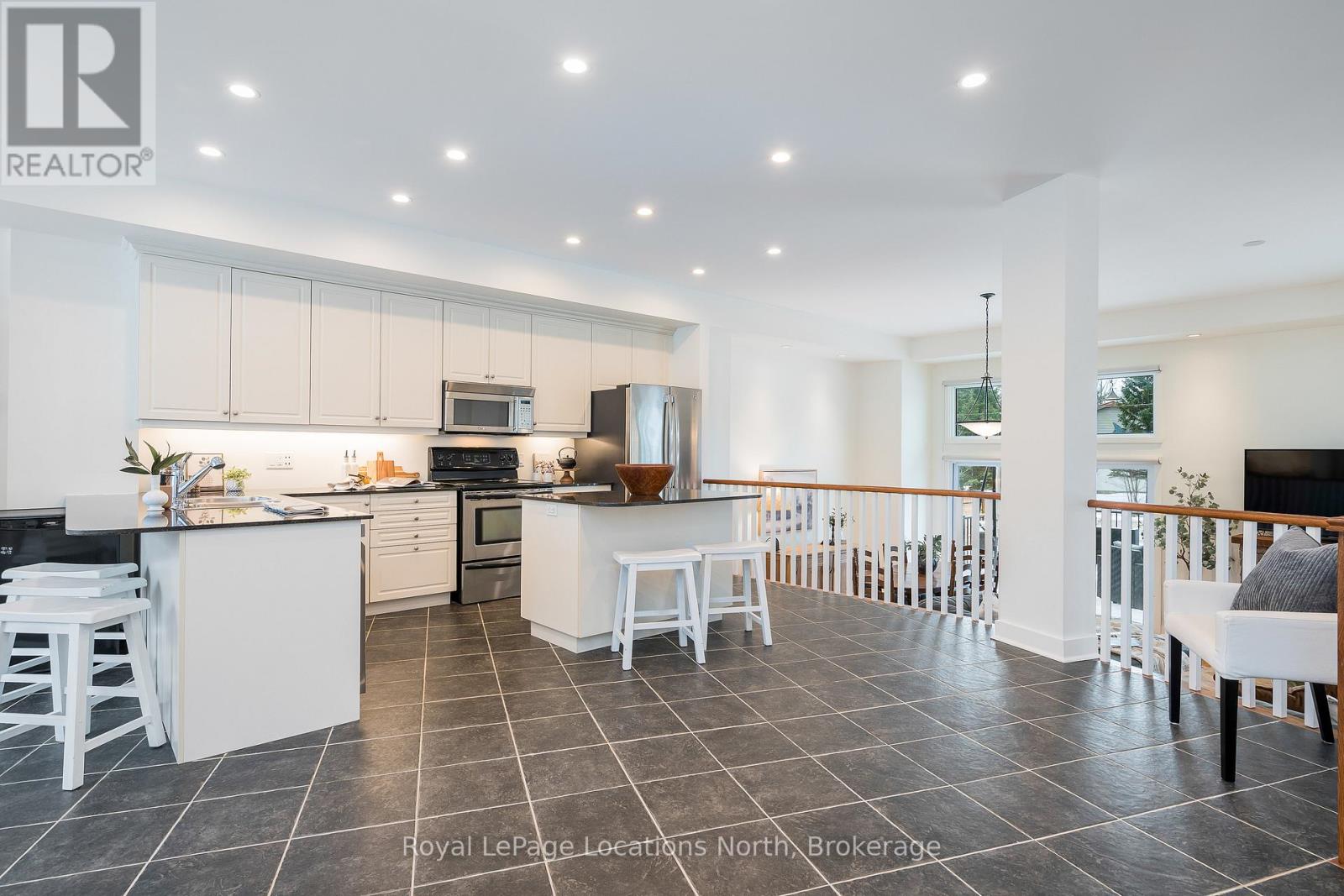 22 - 104 Farm Gate Road, Blue Mountains, Ontario  L9Y 0L7 - Photo 16 - X12612486