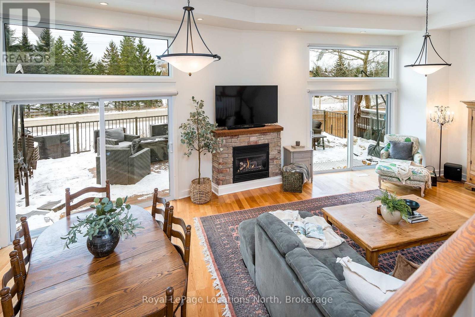 22 - 104 Farm Gate Road, Blue Mountains, Ontario  L9Y 0L7 - Photo 6 - X12612486