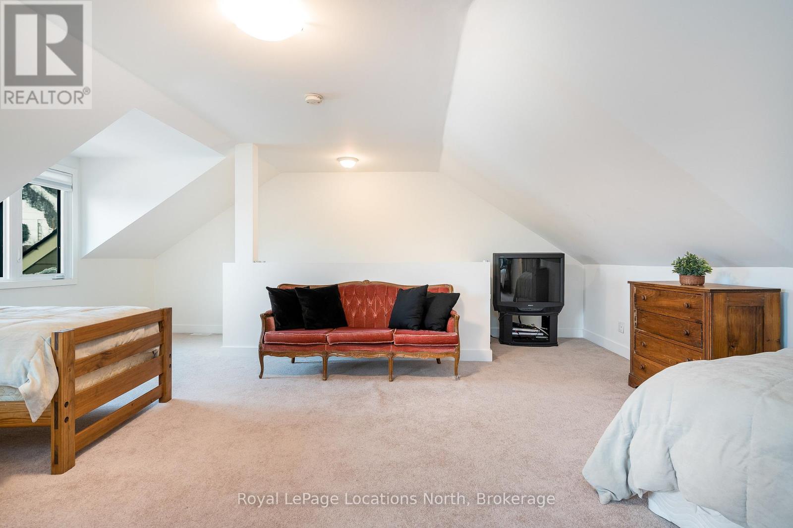 22 - 104 Farm Gate Road, Blue Mountains, Ontario  L9Y 0L7 - Photo 28 - X12612486