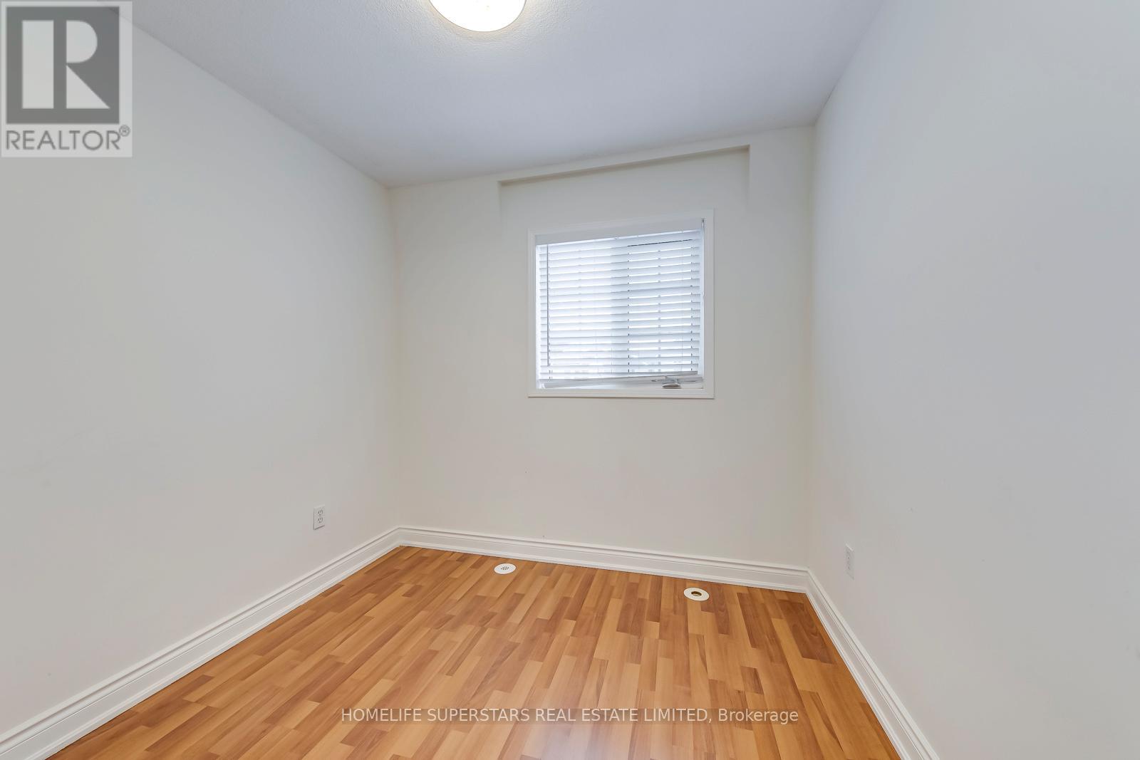 11 - 605 Shoreline Drive, Mississauga, Ontario  L5B 4K3 - Photo 10 - W12655778