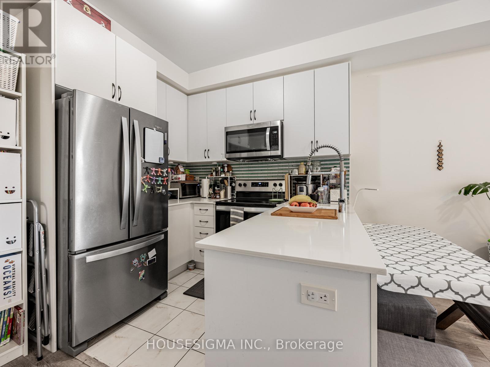 5 - 713 Lawrence Avenue W, Toronto, Ontario  M6A 1B4 - Photo 17 - W12655976