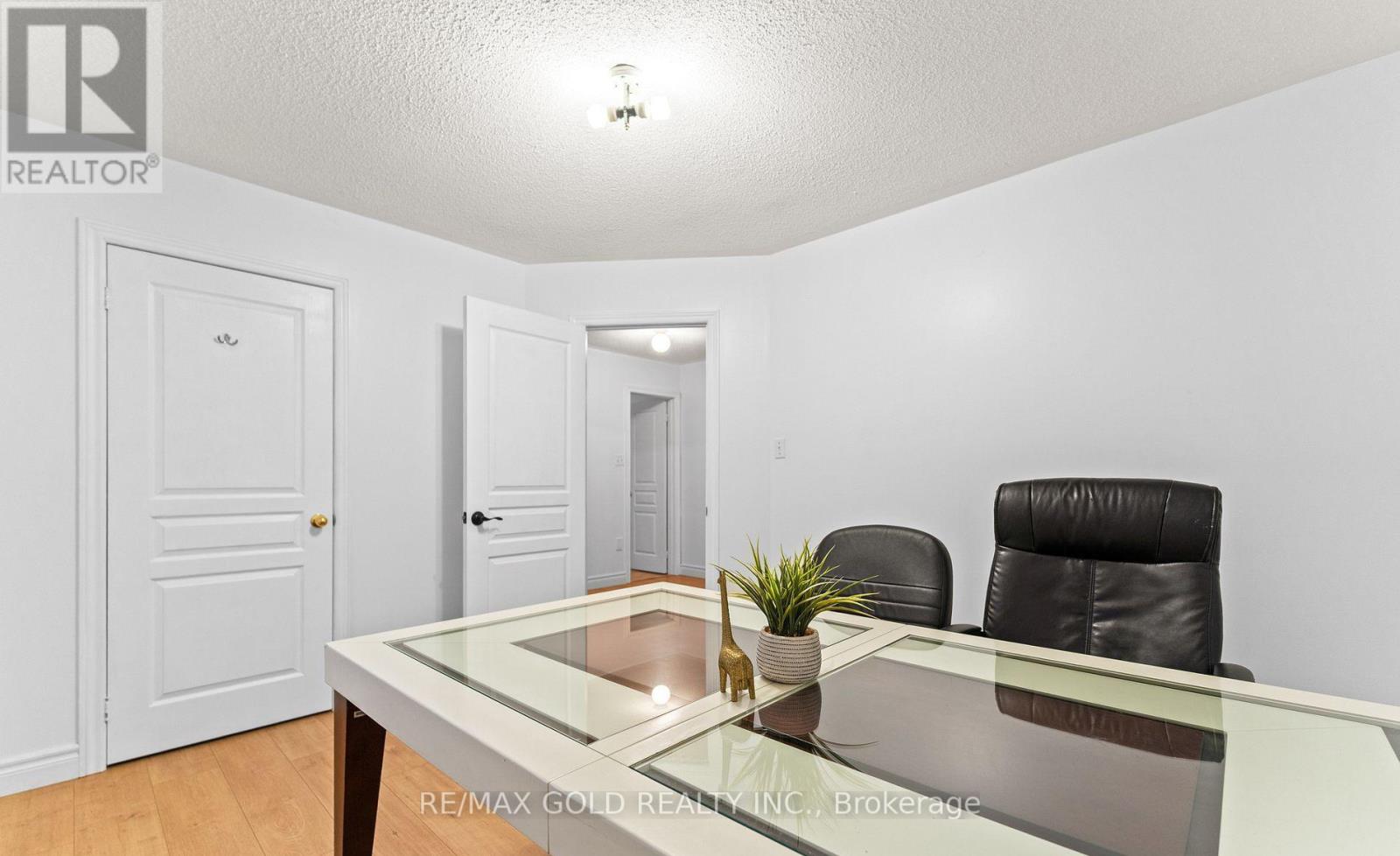 7 Gardenbrooke Trail, Brampton, Ontario  L6P 3L1 - Photo 28 - W12656090