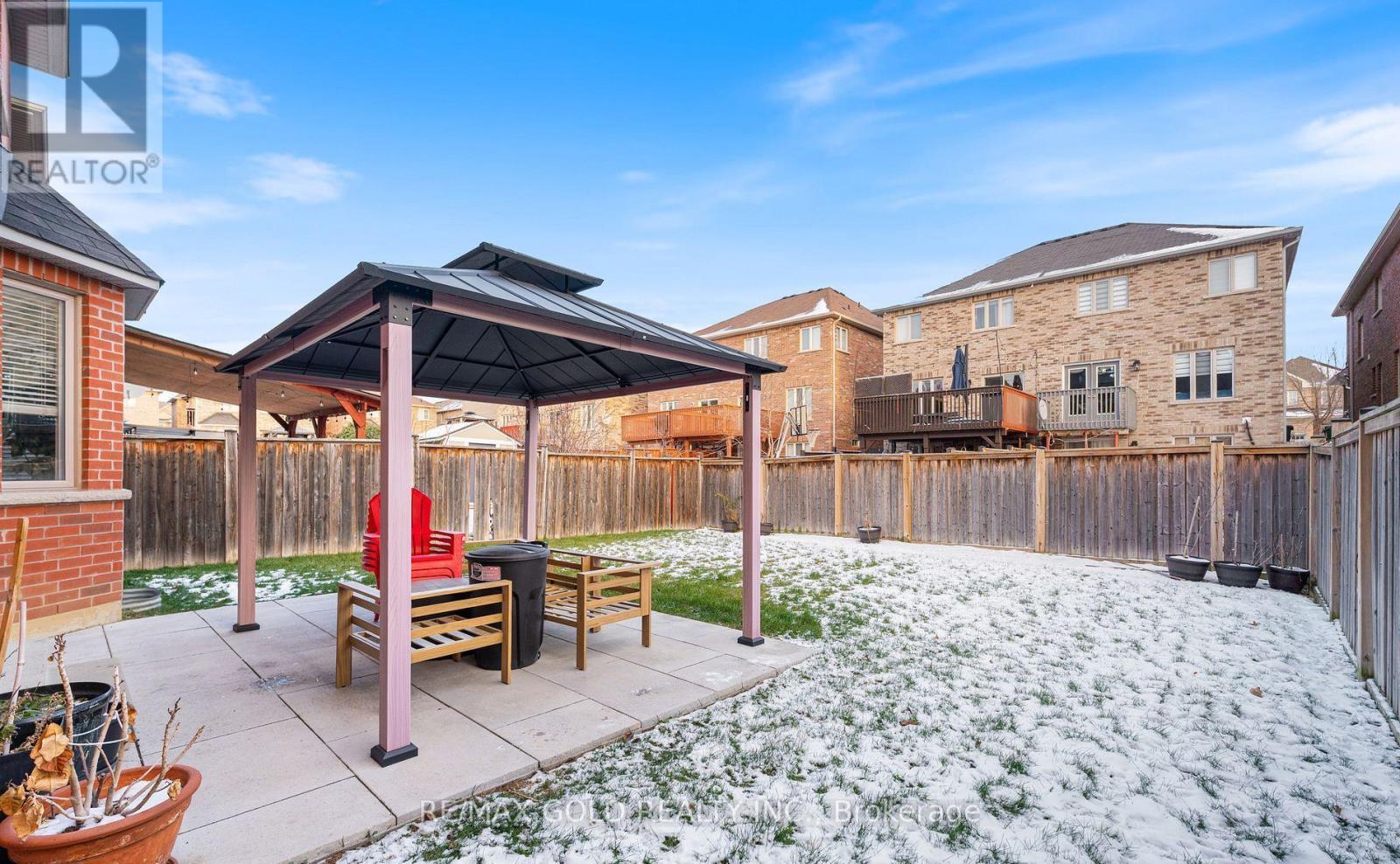 7 Gardenbrooke Trail, Brampton, Ontario  L6P 3L1 - Photo 40 - W12656090