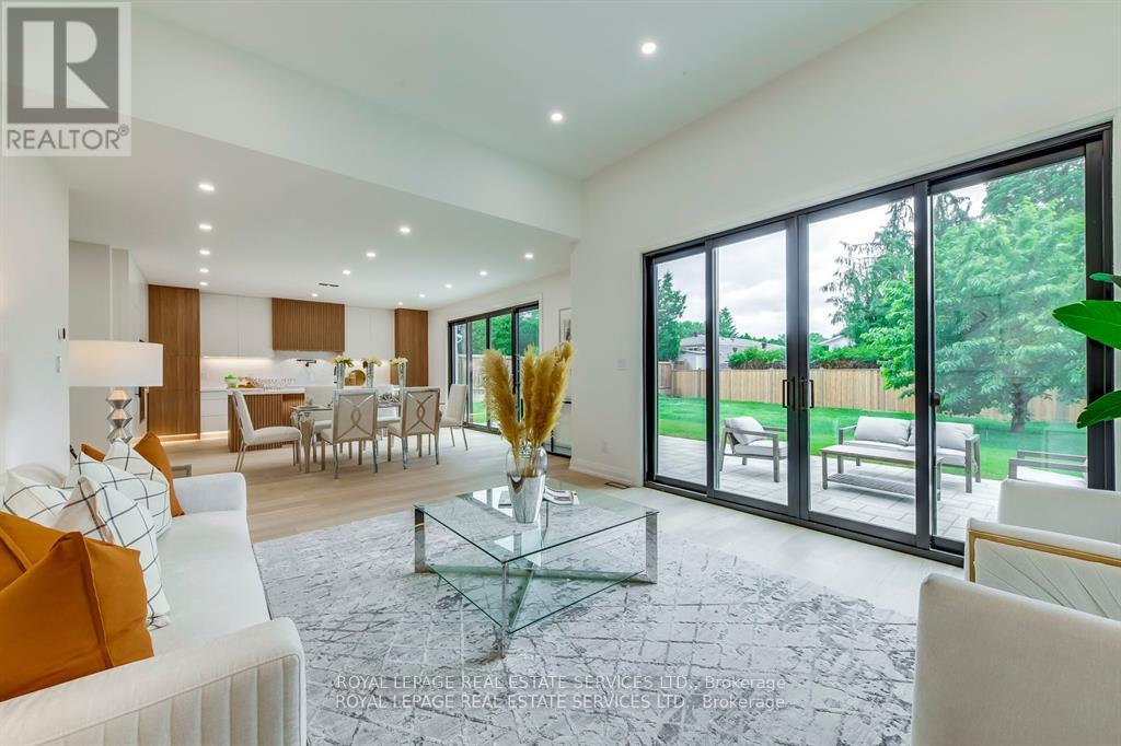 559 Walkers Line, Burlington, Ontario  L7N 2E4 - Photo 15 - W12656092