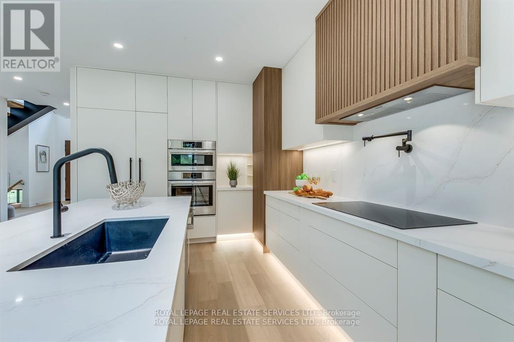 559 Walkers Line, Burlington, Ontario  L7N 2E4 - Photo 17 - W12656092