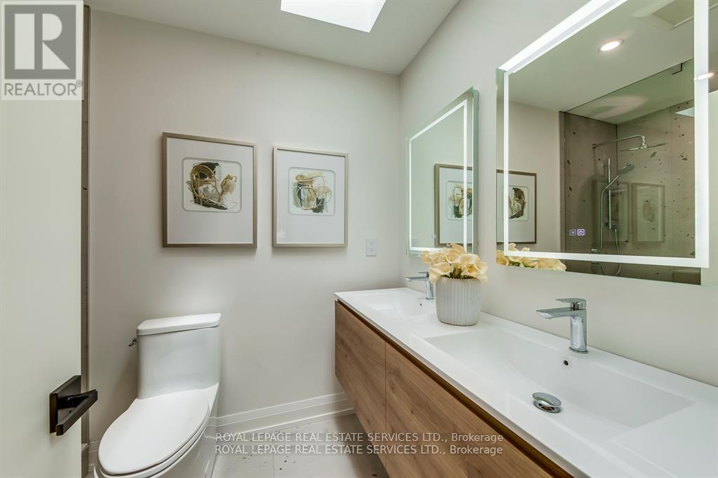 559 Walkers Line, Burlington, Ontario  L7N 2E4 - Photo 26 - W12656092