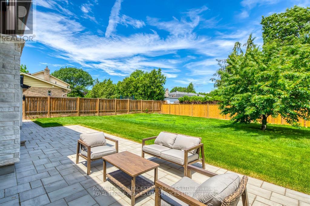 559 Walkers Line, Burlington, Ontario  L7N 2E4 - Photo 47 - W12656092