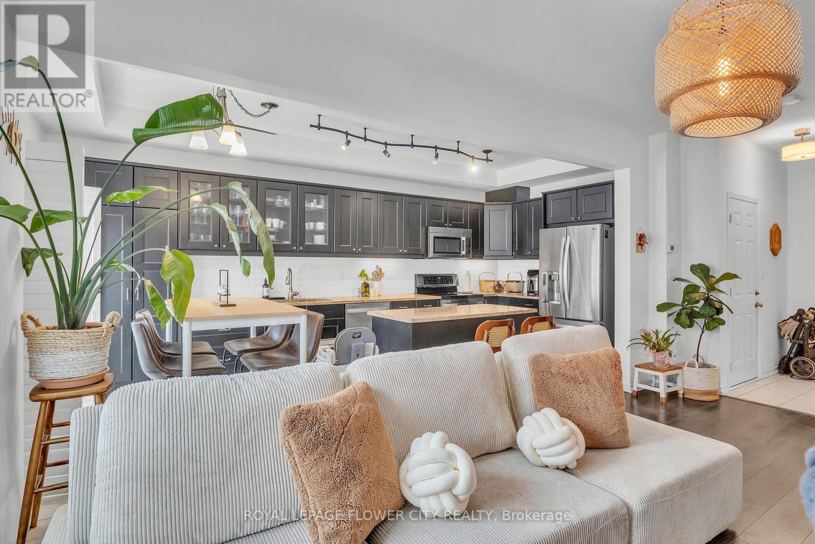 80 Palacebeach Trail, Hamilton, Ontario  L8E 5C3 - Photo 25 - X12655962