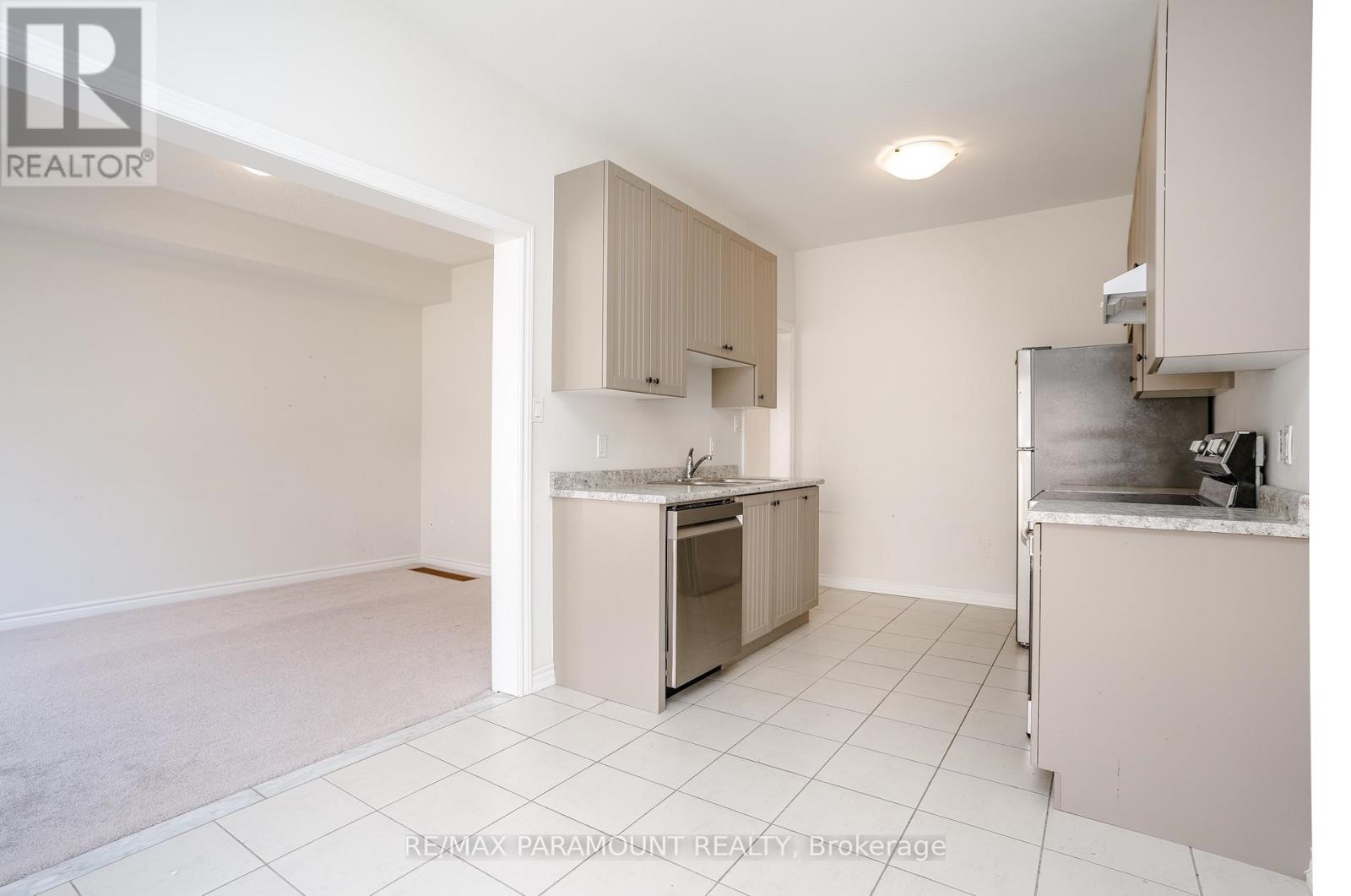 40 Bruton Street, Thorold (Thorold Downtown), Ontario  L2V 3P4 - Photo 7 - X12655970