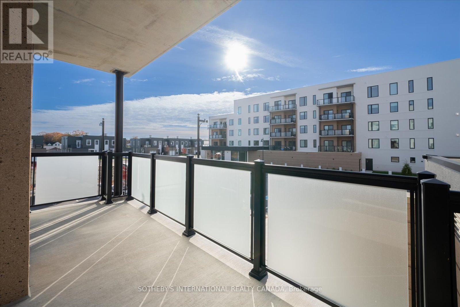 201 - 19b West Street N, Kawartha Lakes, Ontario  K0M 1N0 - Photo 29 - X12656012