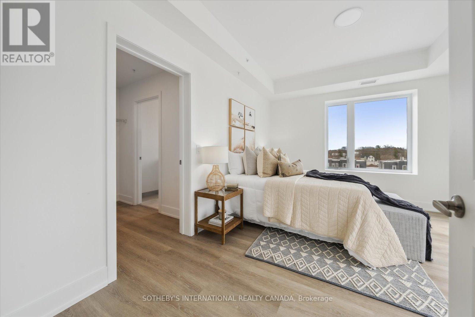 201 - 19b West Street N, Kawartha Lakes, Ontario  K0M 1N0 - Photo 9 - X12656012