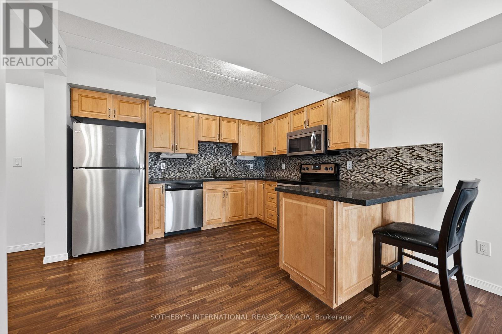 502 - 155 Water Street, Cambridge, Ontario  N1R 3E2 - Photo 11 - X12656014