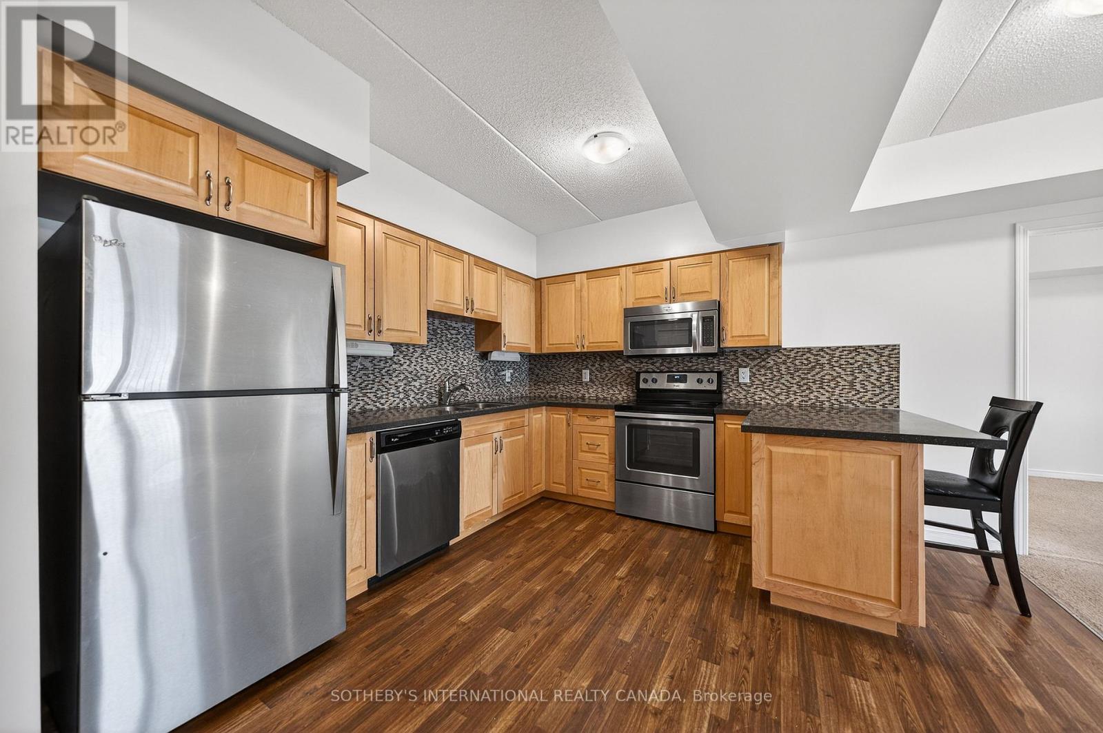 502 - 155 Water Street, Cambridge, Ontario  N1R 3E2 - Photo 13 - X12656014