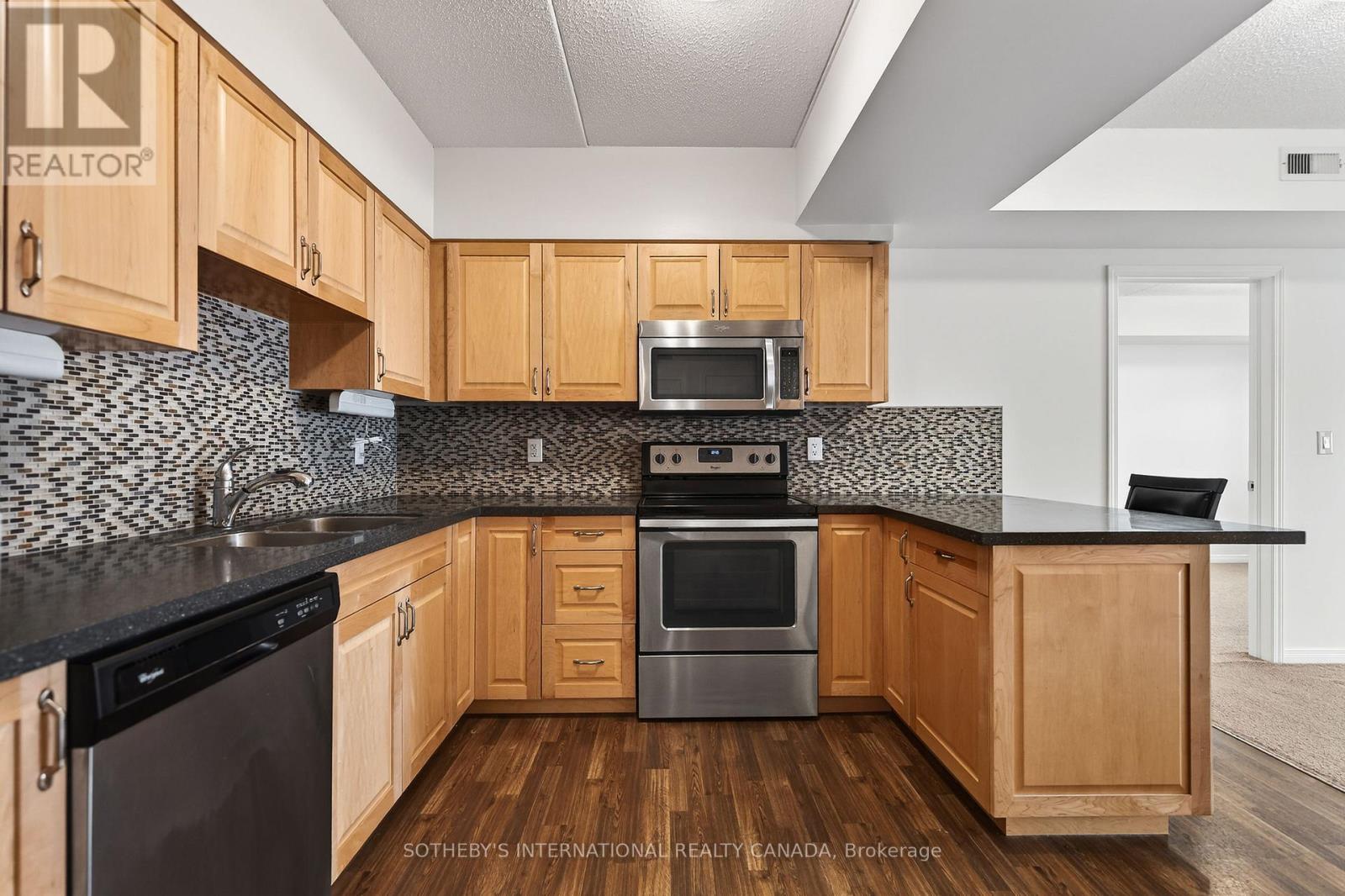 502 - 155 Water Street, Cambridge, Ontario  N1R 3E2 - Photo 14 - X12656014