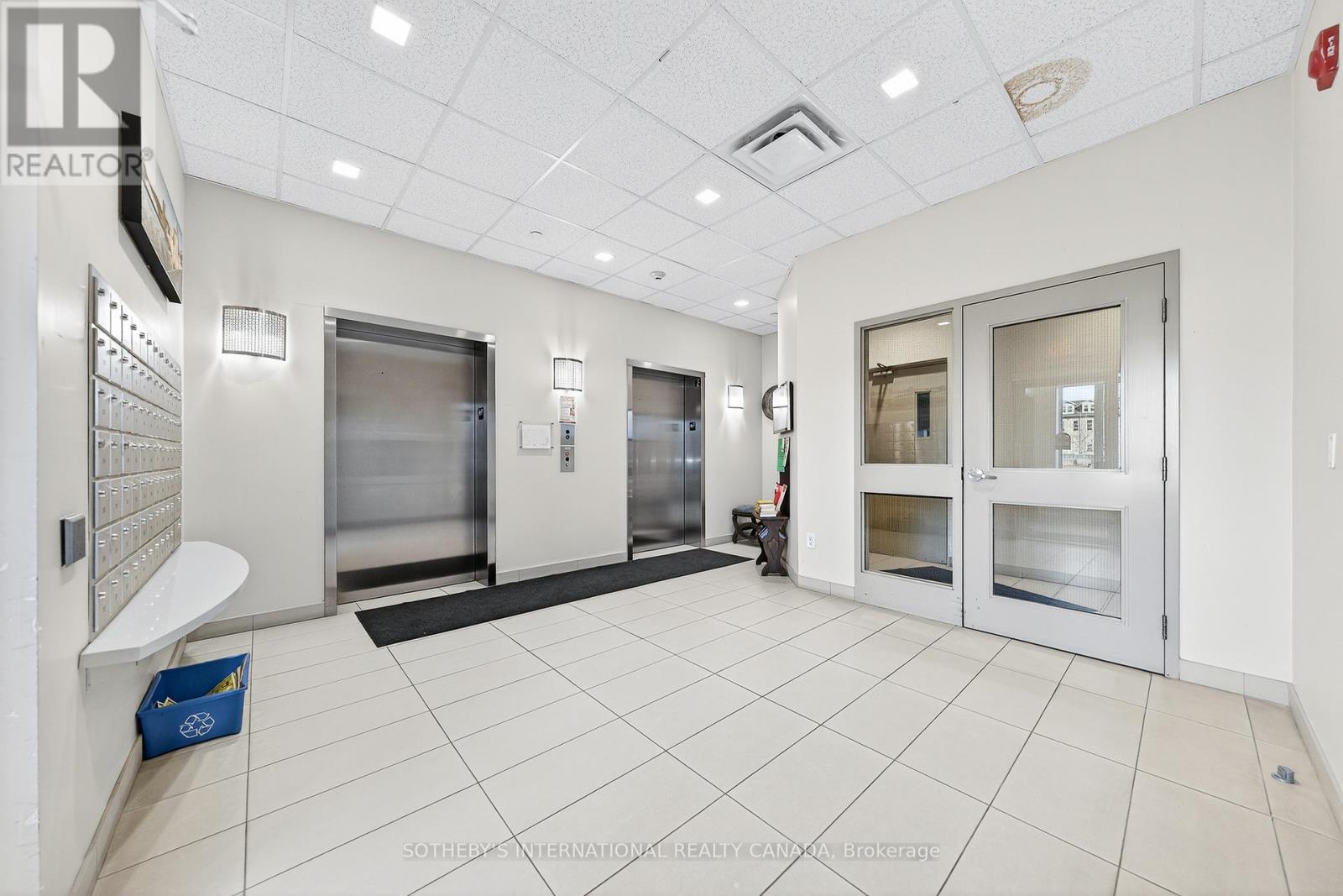 502 - 155 Water Street, Cambridge, Ontario  N1R 3E2 - Photo 3 - X12656014