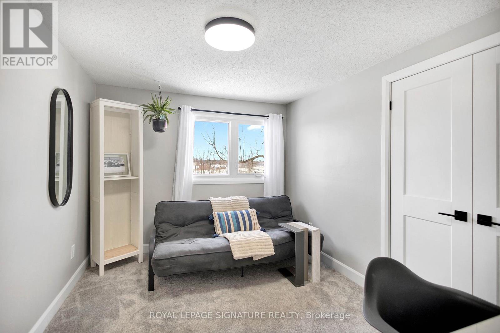 31 Pioneer Place, Brantford, Ontario  N3R 7G7 - Photo 19 - X12656062