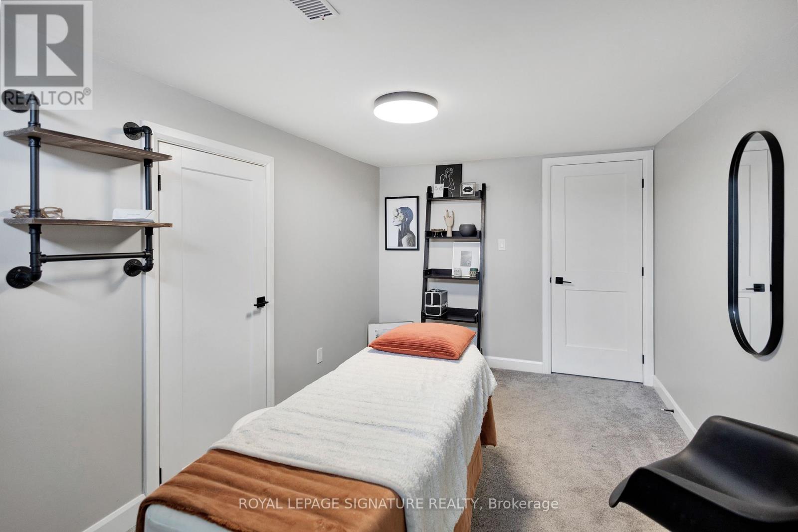 31 Pioneer Place, Brantford, Ontario  N3R 7G7 - Photo 23 - X12656062