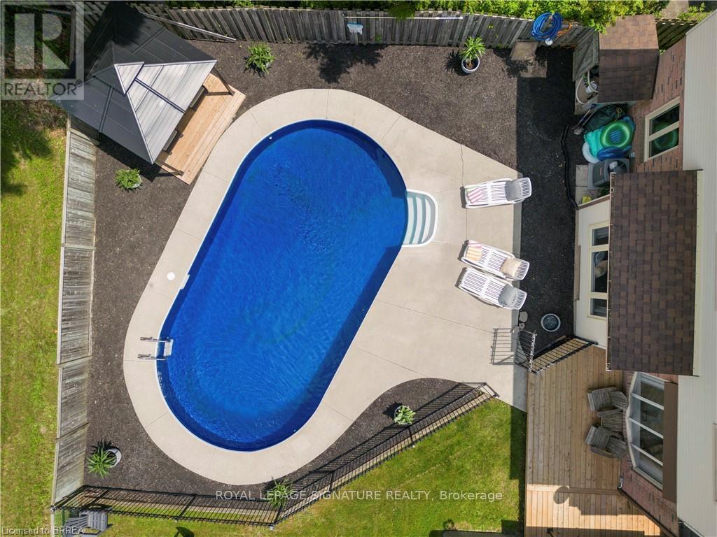 31 Pioneer Place, Brantford, Ontario  N3R 7G7 - Photo 30 - X12656062