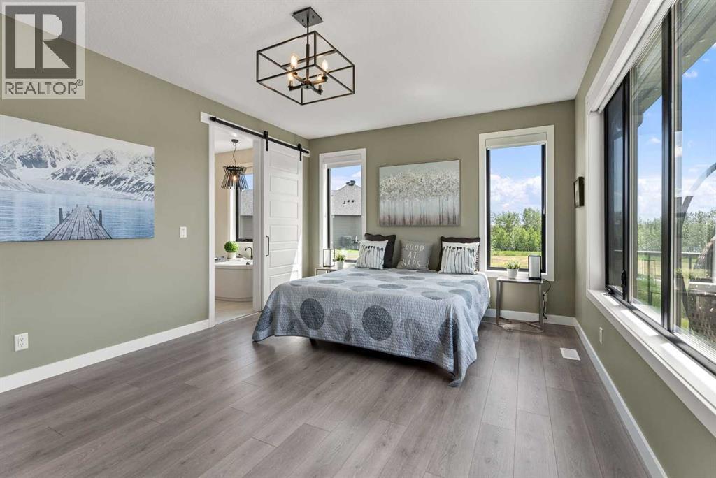 32 Monterra Landing, Rural Rocky View County, Alberta  T4C 0G8 - Photo 36 - A2276255