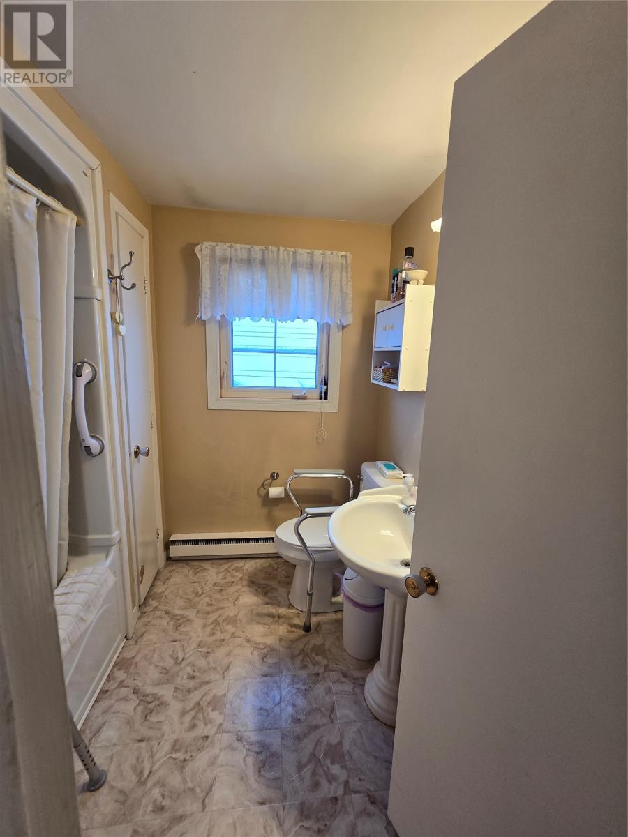 730 Tamarack Drive, Labrador City, Newfoundland & Labrador  A2V 2V3 - Photo 16 - 1293387