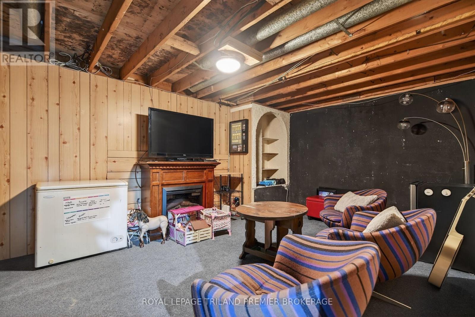 816 Dundalk Drive, London South, Ontario  N6C 3V2 - Photo 24 - X12656156