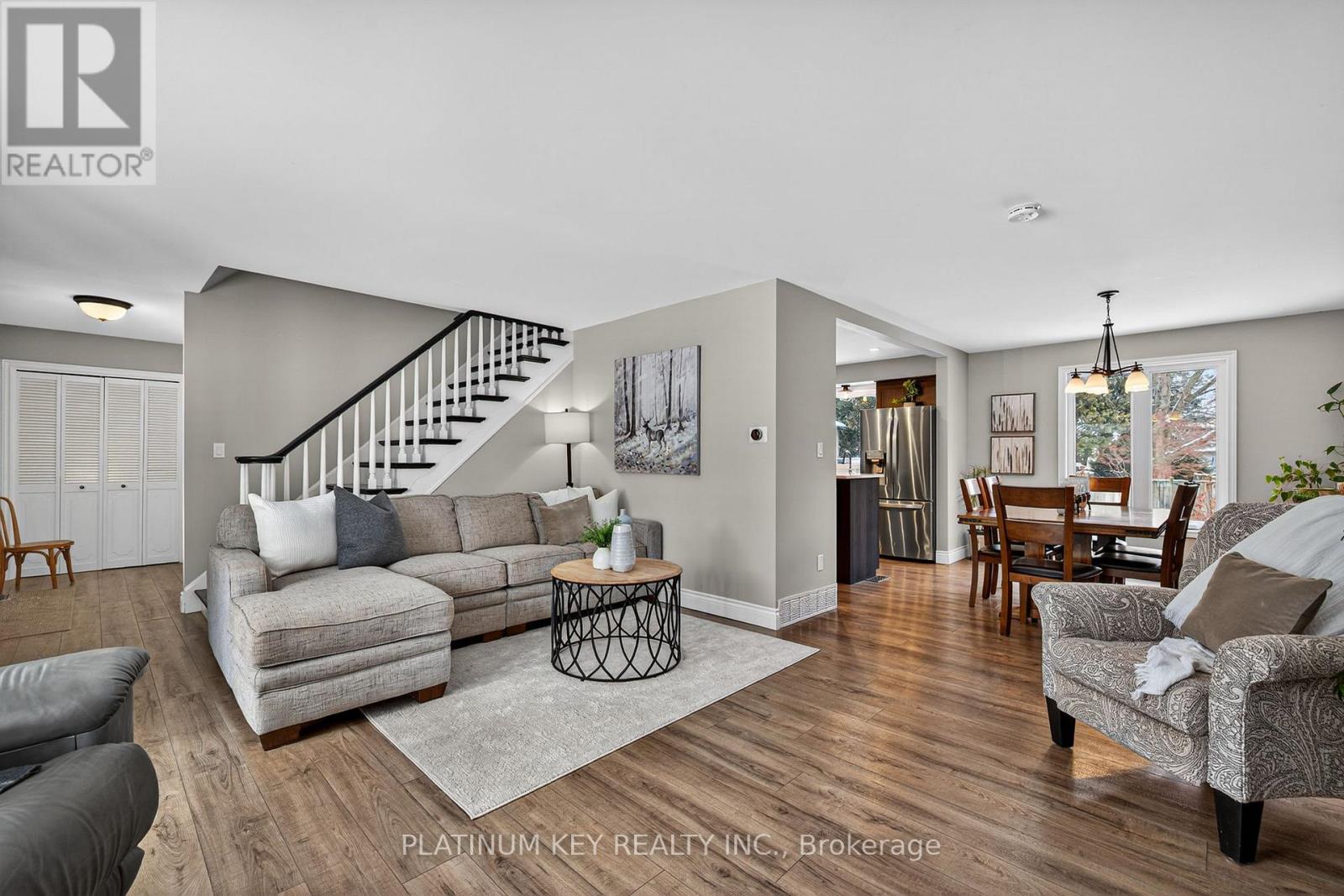 65 Wellington Street, Middlesex Centre, Ontario  N0L 1E0 - Photo 3 - X12656202