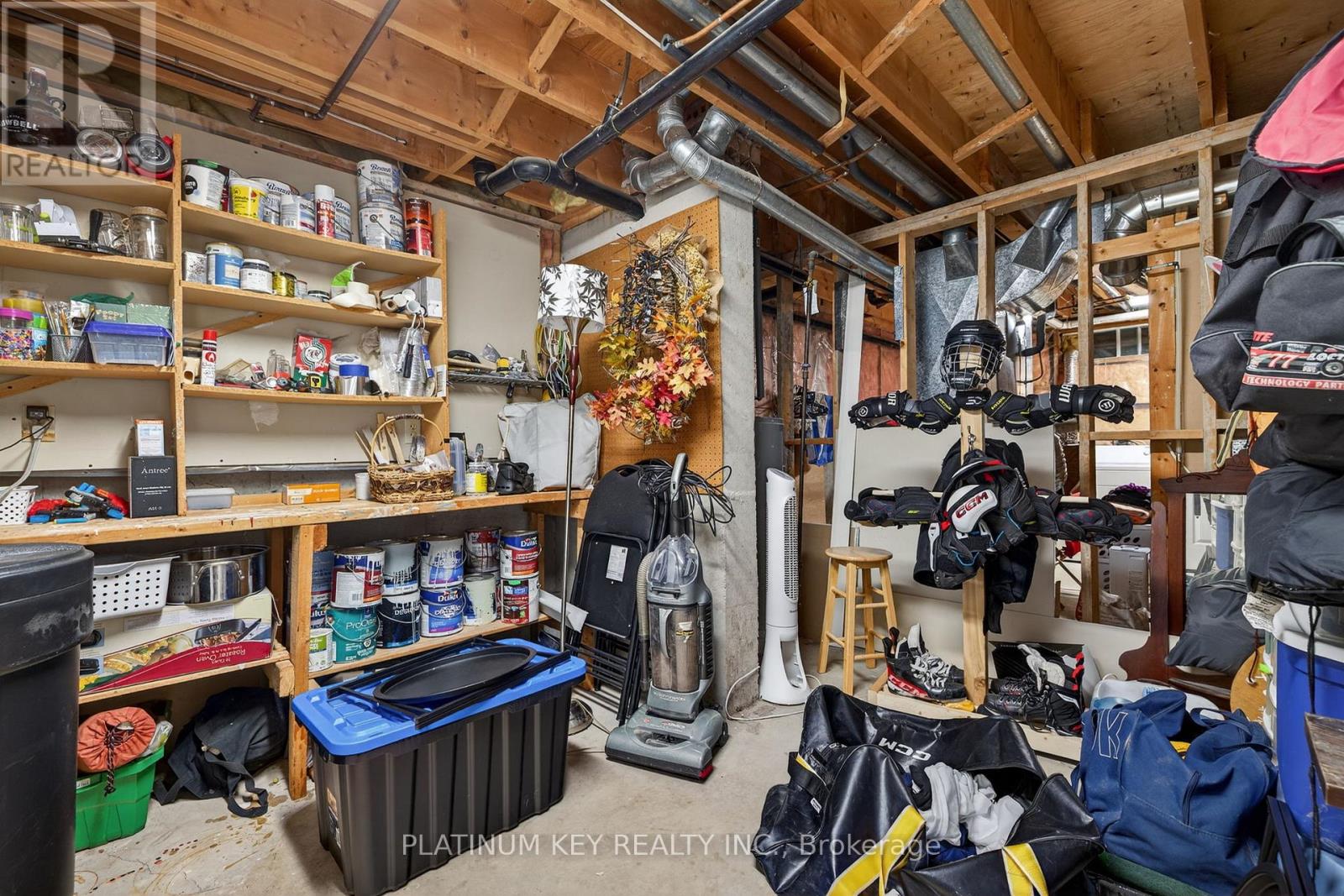 65 Wellington Street, Middlesex Centre, Ontario  N0L 1E0 - Photo 35 - X12656202