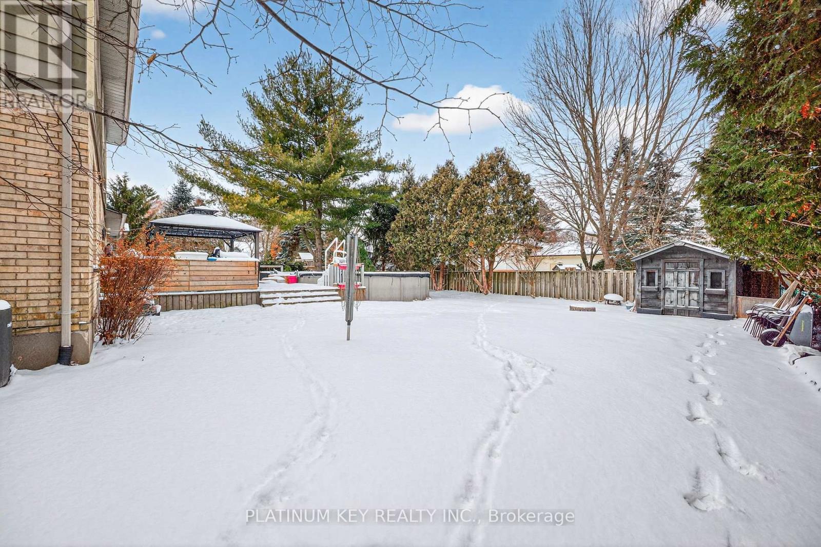 65 Wellington Street, Middlesex Centre, Ontario  N0L 1E0 - Photo 39 - X12656202