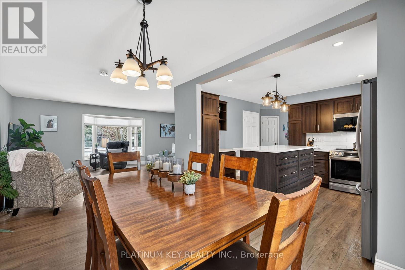 65 Wellington Street, Middlesex Centre, Ontario  N0L 1E0 - Photo 8 - X12656202