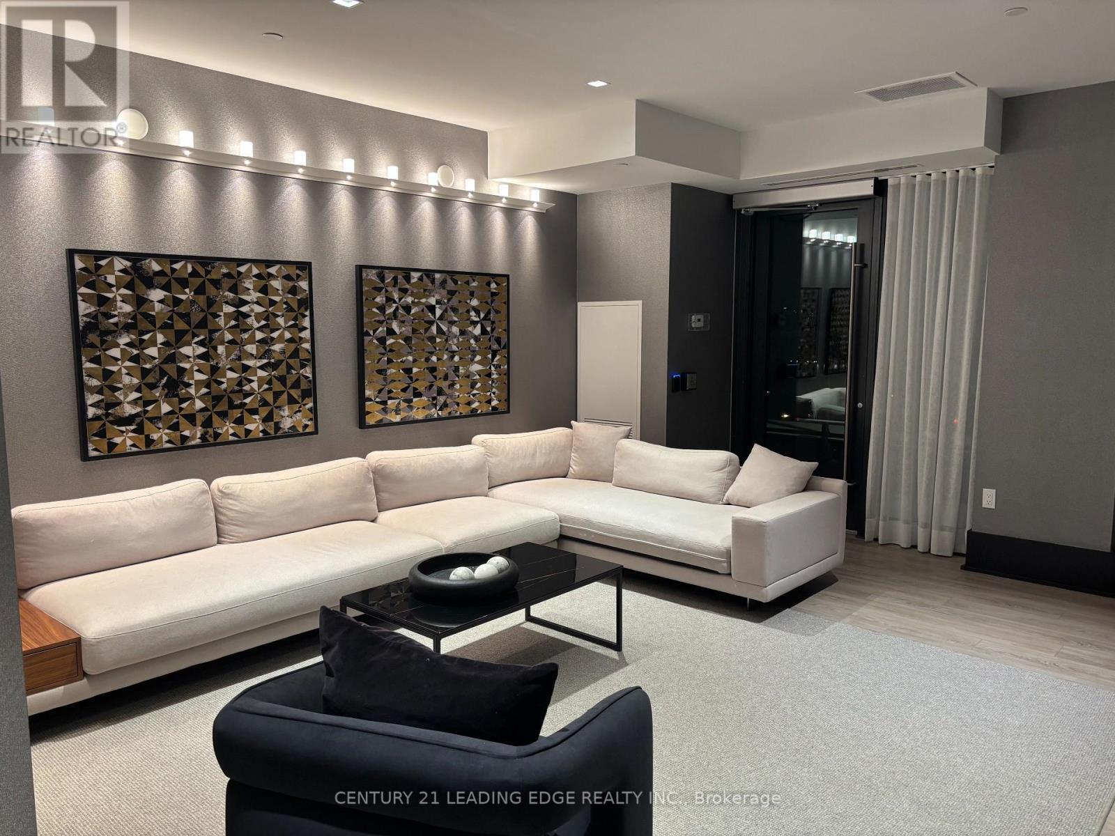 205 - 250 Lawrence Avenue W, Toronto, Ontario  M5M 1B1 - Photo 24 - C12560794