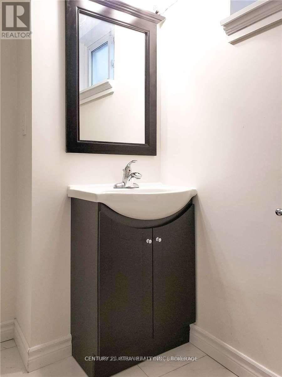 27 Fonthill Boulevard, Markham, Ontario  L3R 1V5 - Photo 21 - N12655784