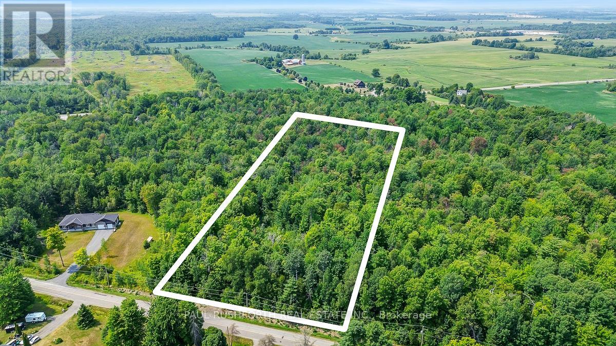 2019 Forced Road, Ottawa, Ontario  K0A 3H0 - Photo 9 - X12341266