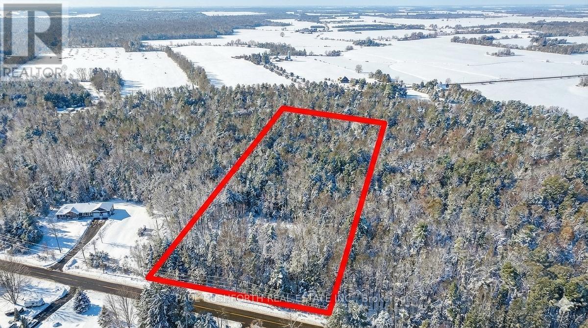 2019 Forced Road, Ottawa, Ontario  K0A 3H0 - Photo 8 - X12341266