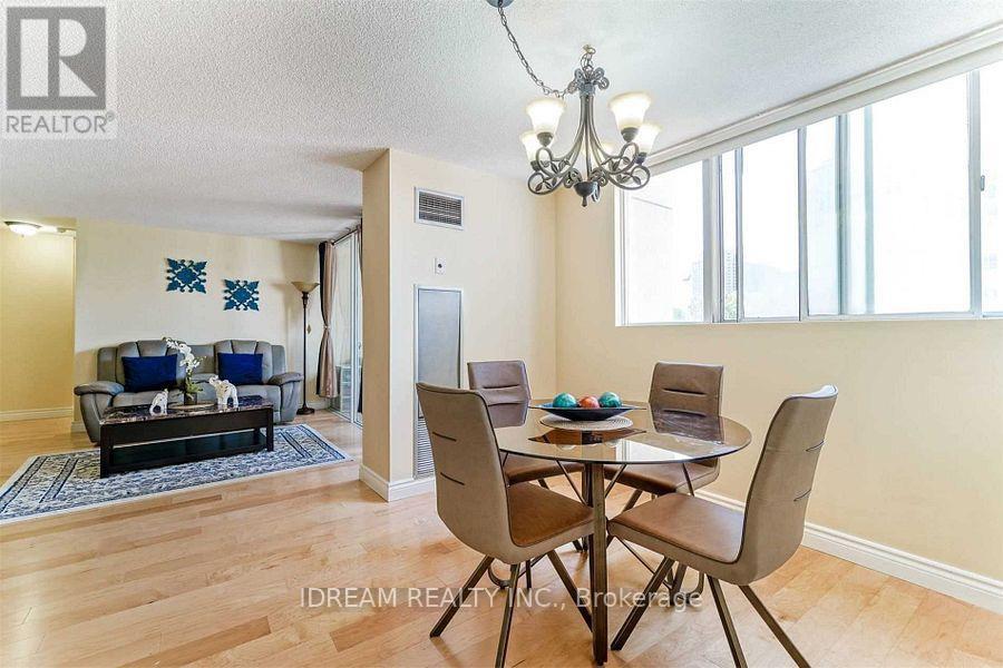 202 - 3700 Kaneff Crescent N, Mississauga, Ontario  L5A 4B8 - Photo 18 - W12388261