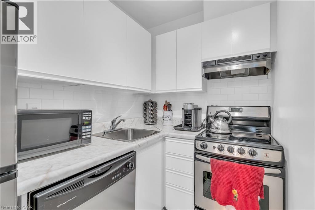 55 Centre Avenue Unit# 2504, Toronto, Ontario M5G 2H5 - Photo 23 - 40795507