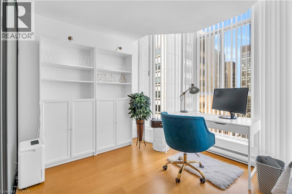 55 Centre Avenue Unit# 2504, Toronto, Ontario M5G 2H5 - Photo 29 - 40795507