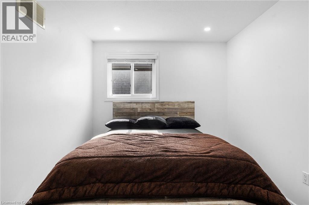 8 Bradley Lane, Brantford, Ontario  N3T 6R5 - Photo 34 - 40795317