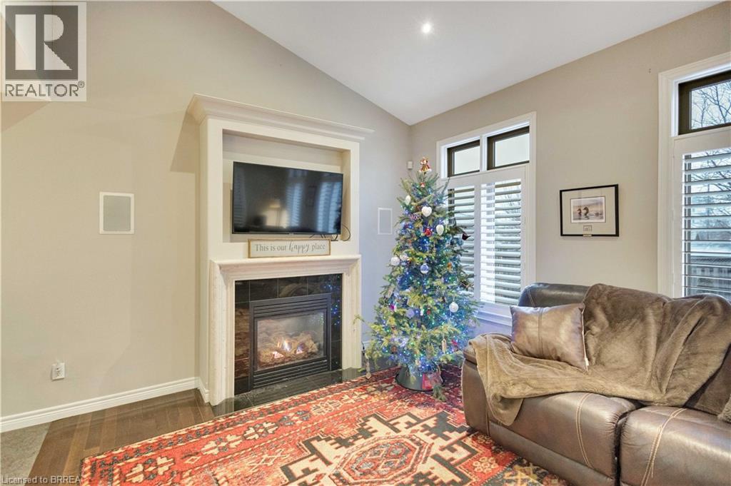 55 Fisher Street, Brantford, Ontario  N3T 0G4 - Photo 10 - 40795088