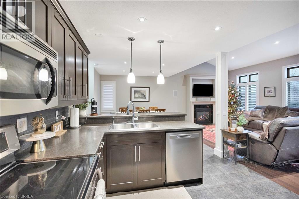 55 Fisher Street, Brantford, Ontario  N3T 0G4 - Photo 15 - 40795088