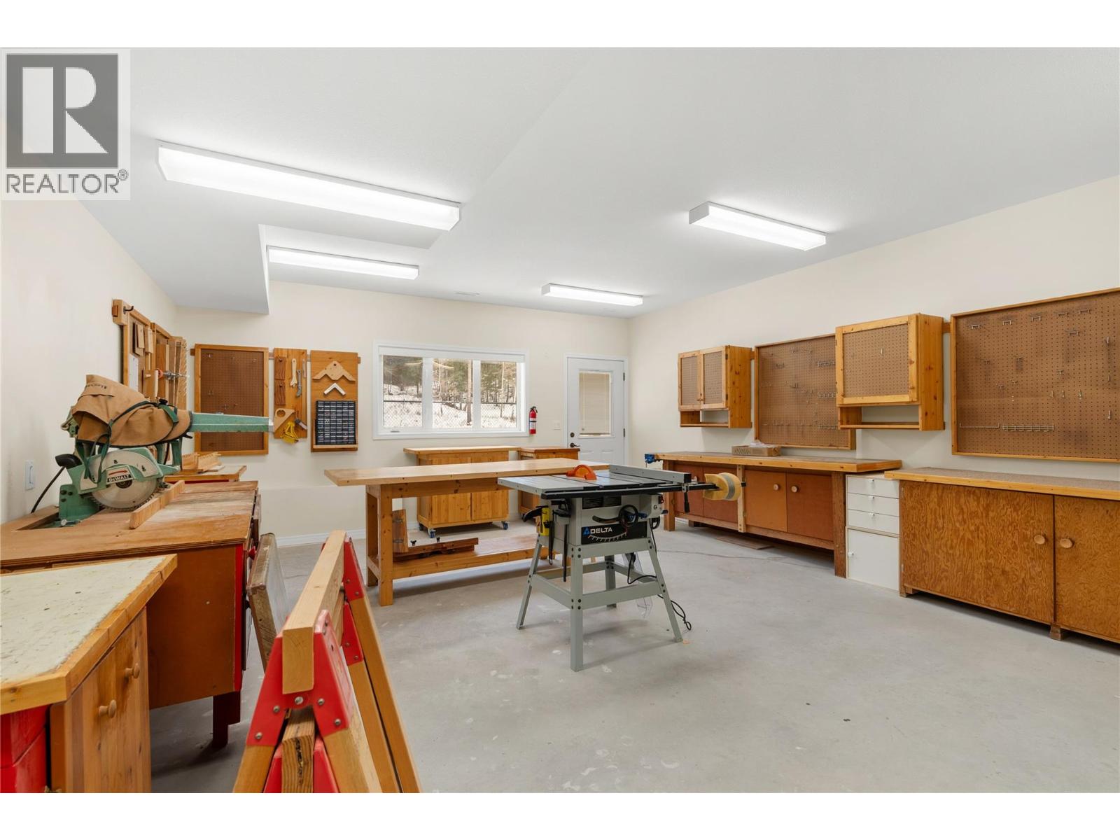 940 Ben Keer Drive, Kimberley, British Columbia  V1A 3K7 - Photo 27 - 10371683