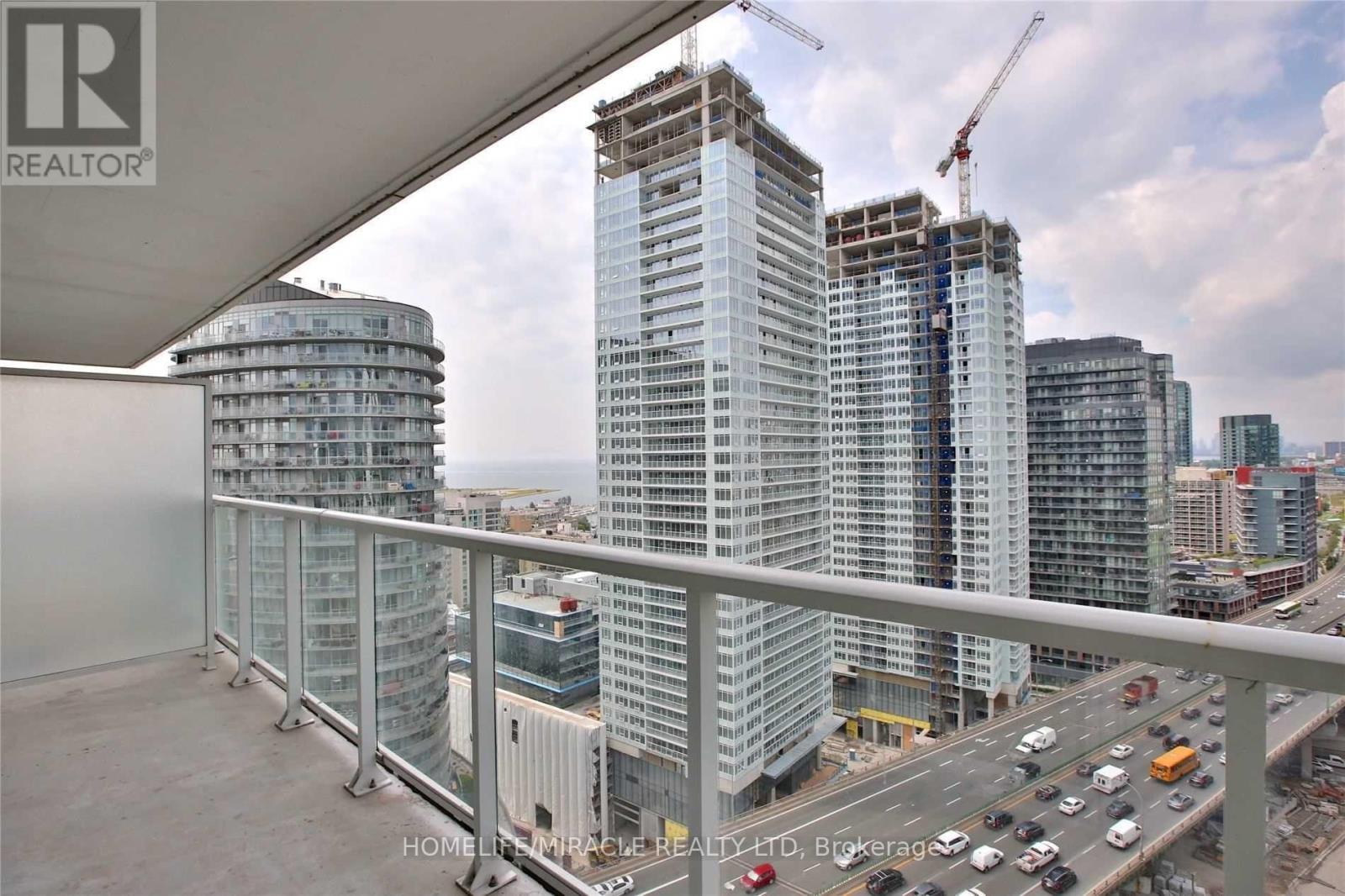 2609 - 75 Queens Wharf Road, Toronto (Waterfront Communities), Ontario  M5V 0J8 - Photo 10 - C12656110