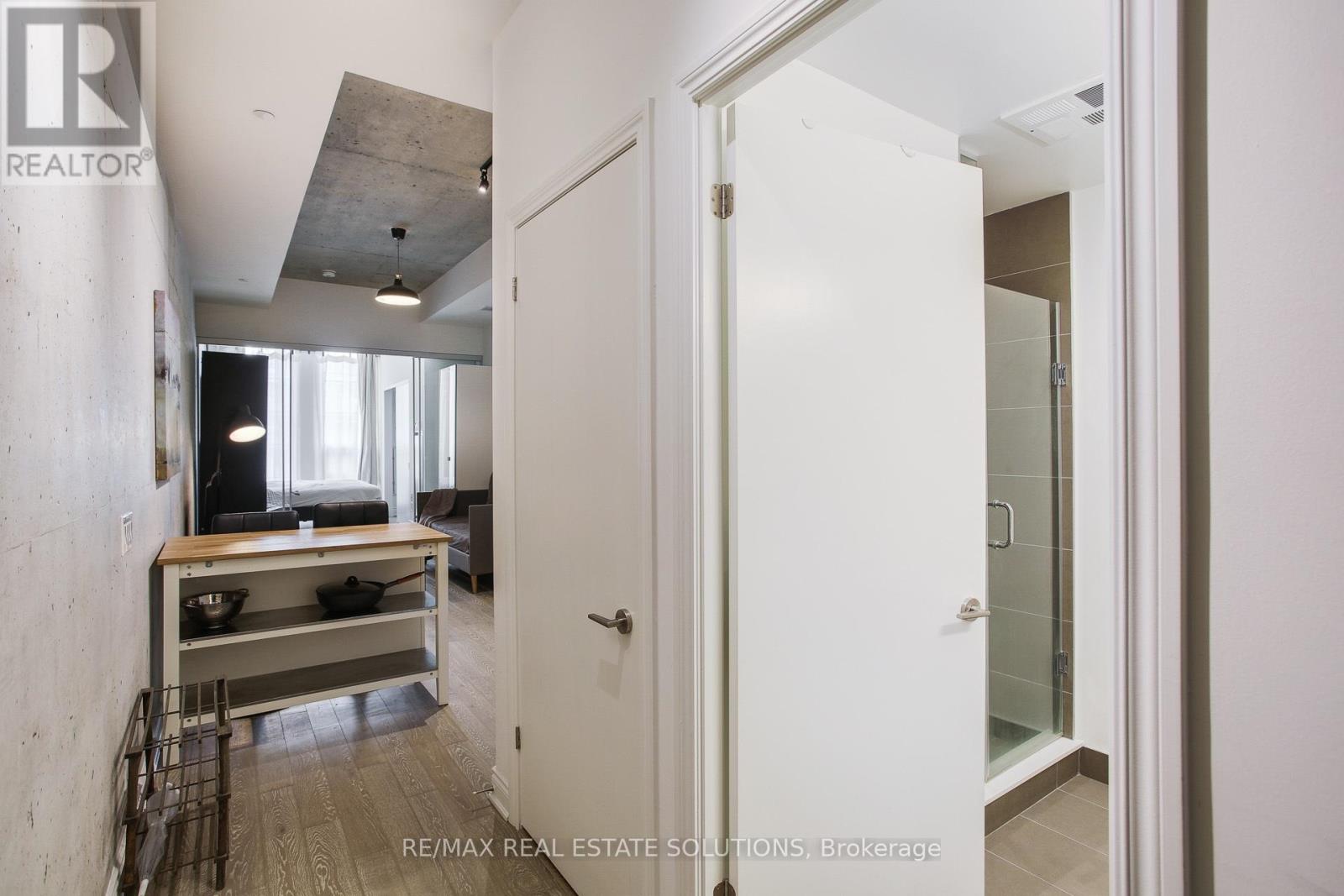 210 - 608 Richmond Street W, Toronto (Waterfront Communities), Ontario  M5V 0N9 - Photo 12 - C12656124