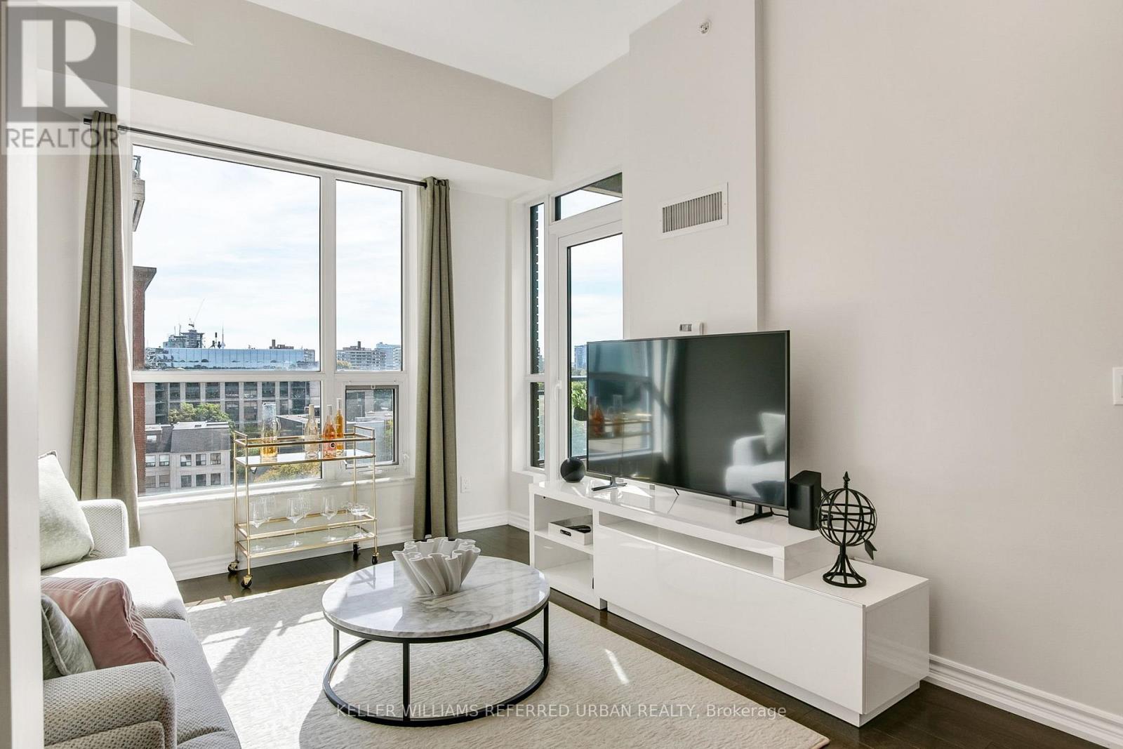 725 - 23 Glebe Road W, Toronto, Ontario  M5P 0A1 - Photo 8 - C12656176